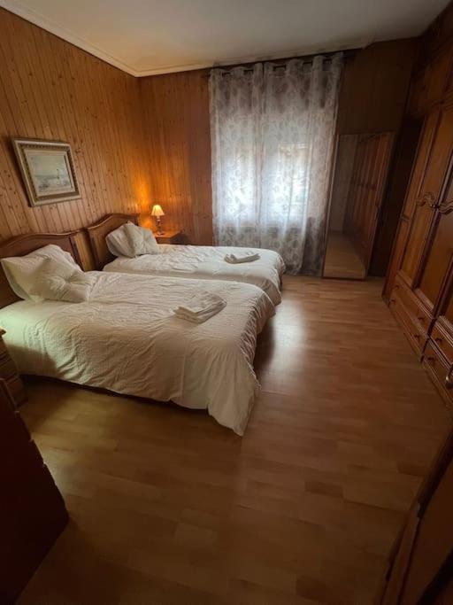 Piso 5 Min A Pie Del Centro Parking Gratis Apartment บายาโดลิด ภายนอก รูปภาพ